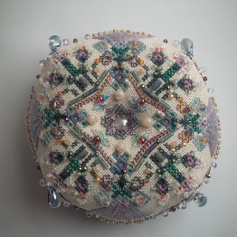 Courtyard Glow Pincushion Courtyard Glow Pincushion
