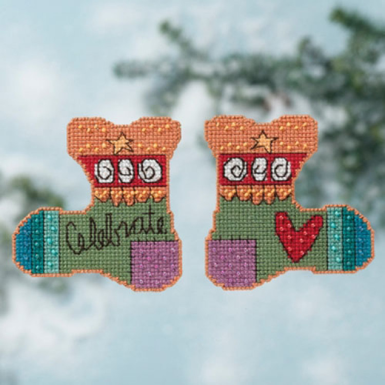 Celebrate Stockings cross stitch/beading kit